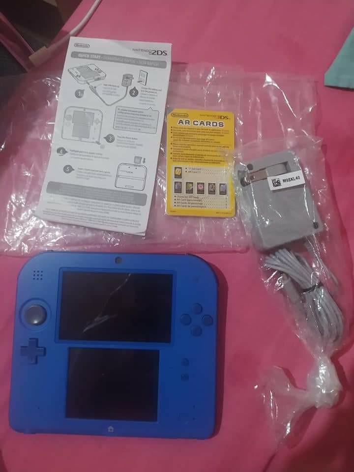 nintendo 2ds video game consoles