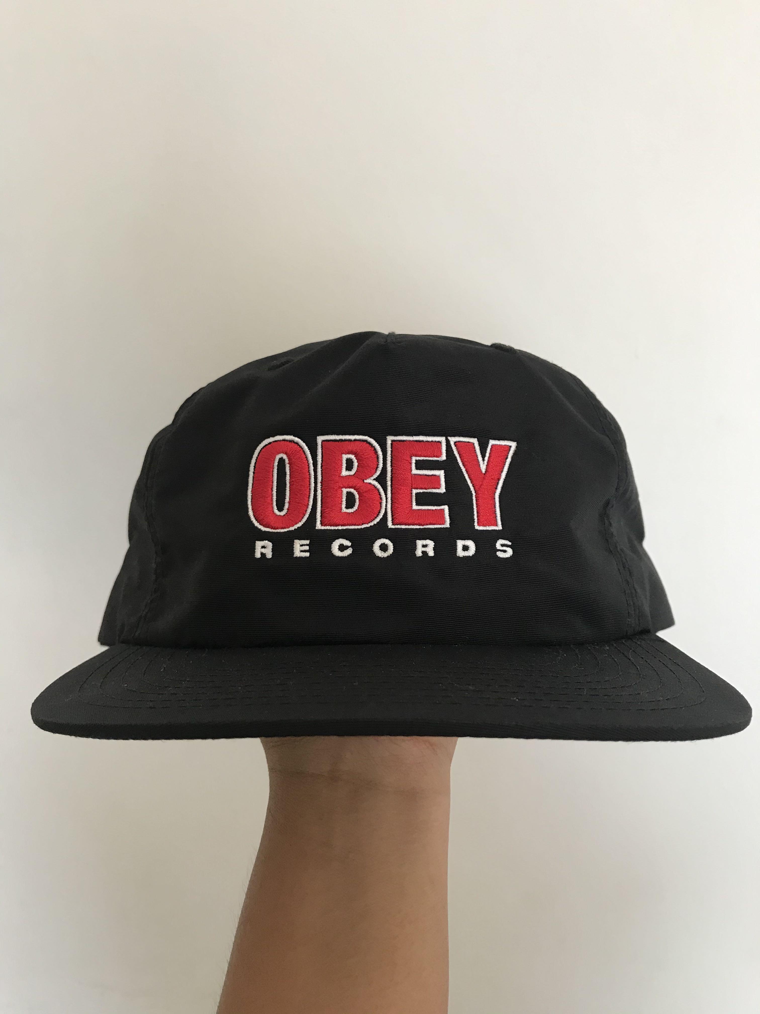 obey snapback red and black