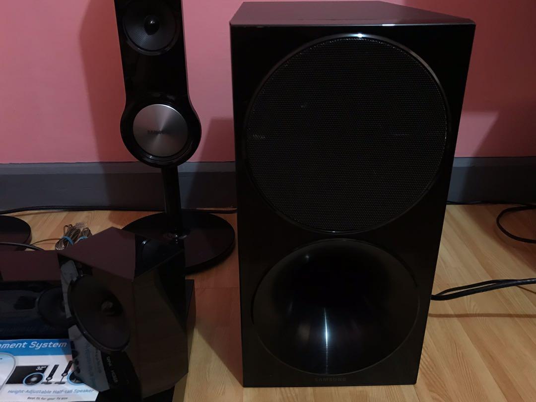 Samsung Home Theater HTF453HK 5.1 speaker with subwoofer entertainment