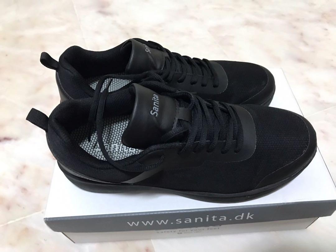sanita safety shoes