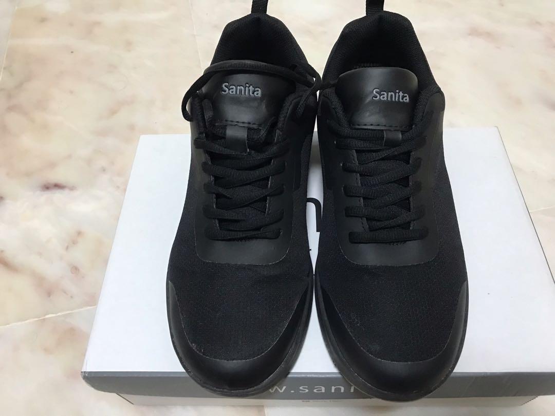sanita safety shoes