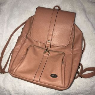 (Category: ) located in . Submitted by ia.shop (Listing ID 1012464526, Image 1). Description: .