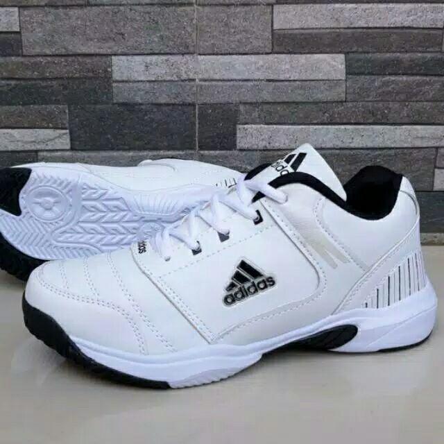 Sepatu Olahraga Adidas Import Olah Raga Baju Olahraga Di Carousell