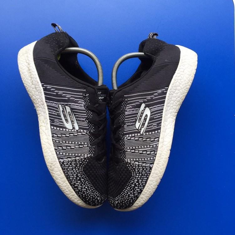 skechers lite weight memory foam hombre