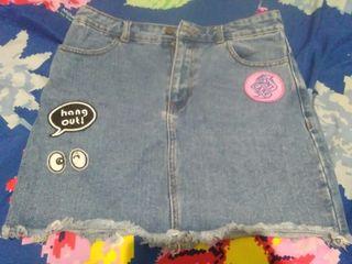 Skirt w/ patches