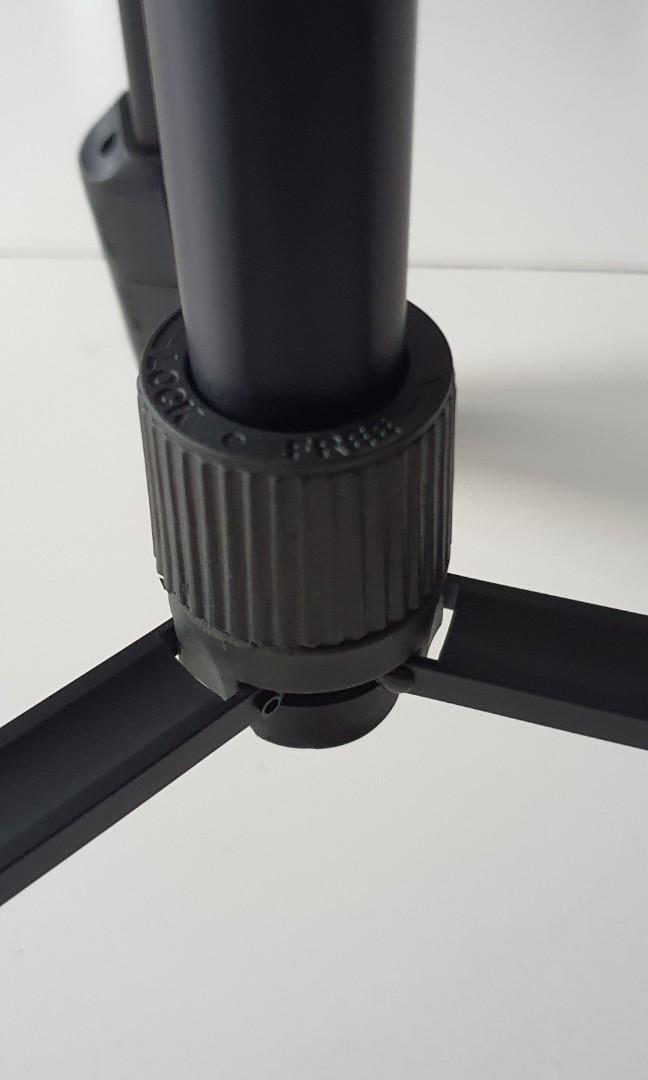 SLIK F740 Tripod, Photography, Photography Accessories, Tripods