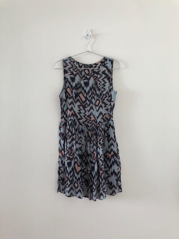 Henna print flippy dress sale