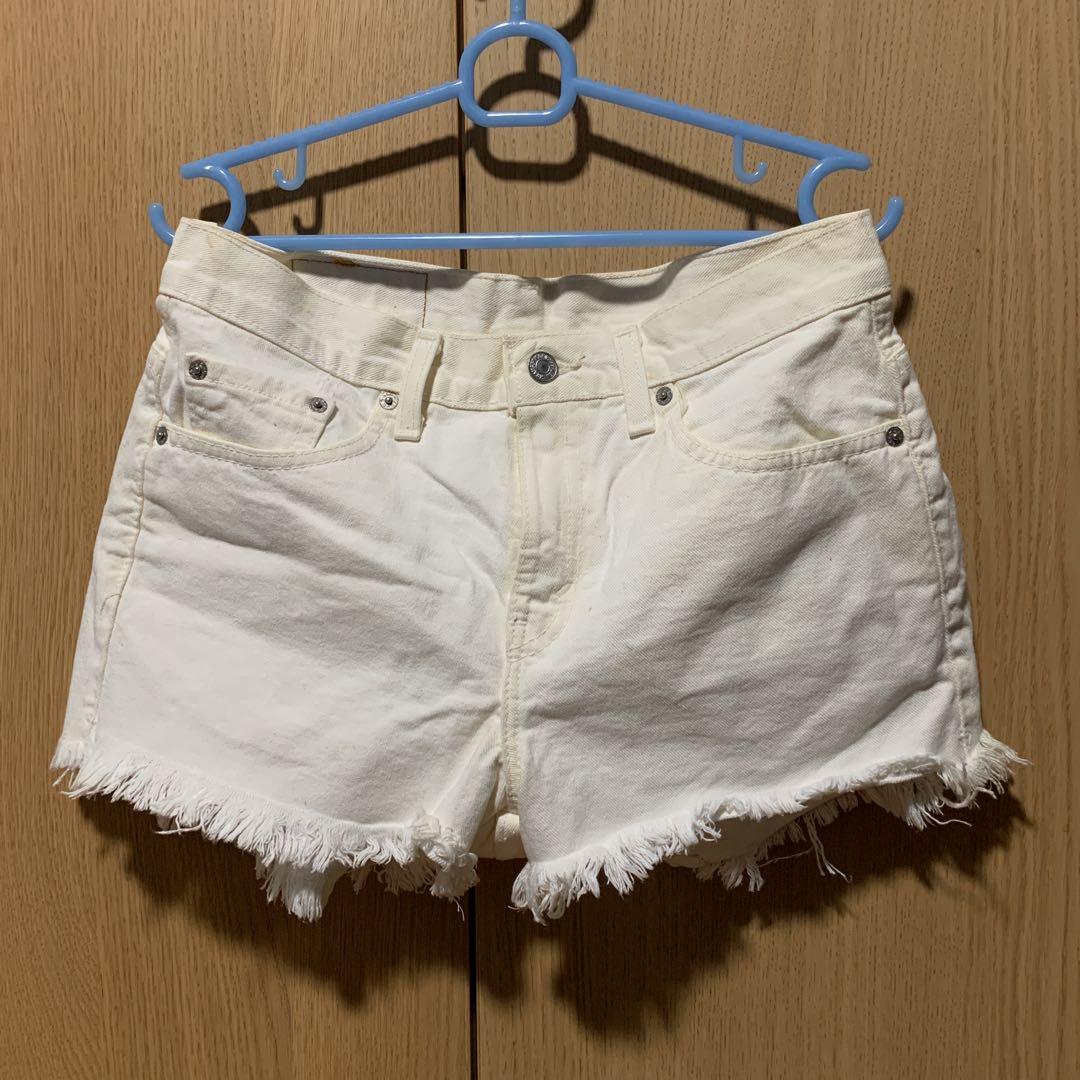 levi's womens white denim shorts