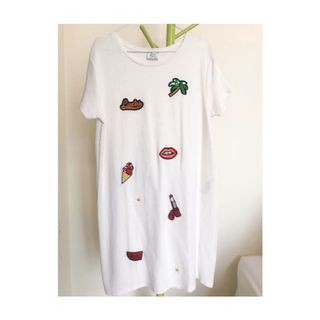 (Kategori: ) berada di . Dikirim oleh lilyprelovedstuff (ID iklan 1012626118, Gambar 1). Deskripsi: .