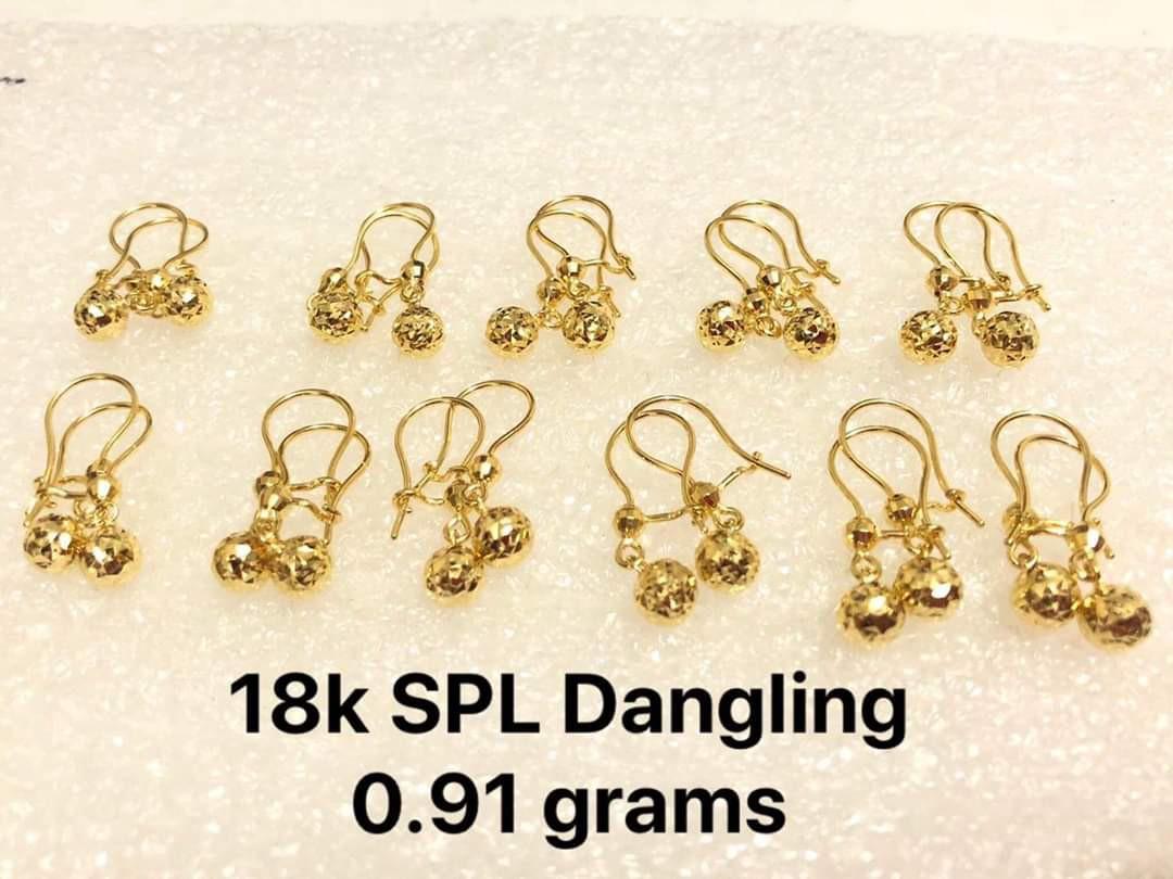 Saudi gold dangling earrings hot sale