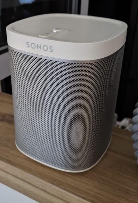 cheapest sonos play 1