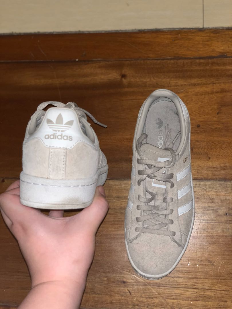 beige adidas campus