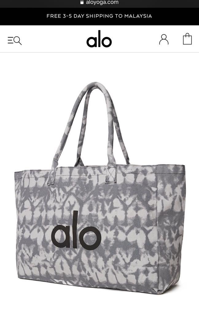 Alo Yoga Large Tote, Women's Fashion, Bags & Wallets, Cross-body Bags on  Carousell