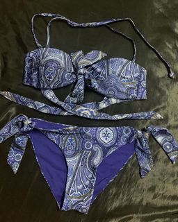 (Category: ) located in . Submitted by chloepls (Listing ID 1012836151, Image 1). Description: .