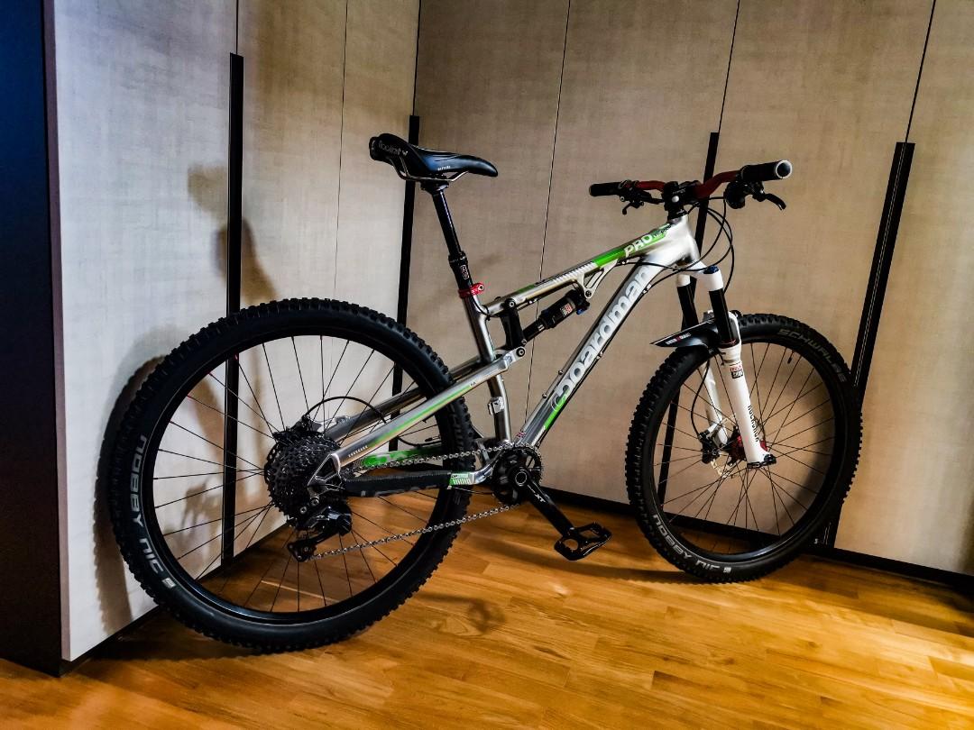 Boardman FS Pro 650b 27.5 fully modded Chris king tubeless XT 1x11 KS Gamut absolute black