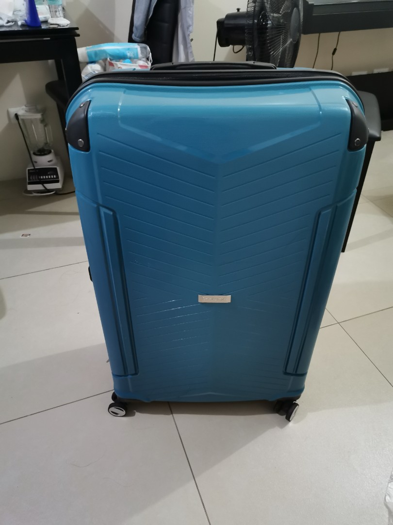 British knight clearance luggage price