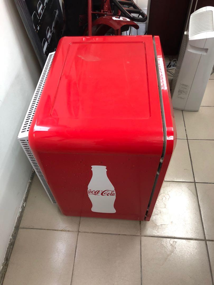 Coke mini fridge, TV & Home Appliances, Kitchen Appliances