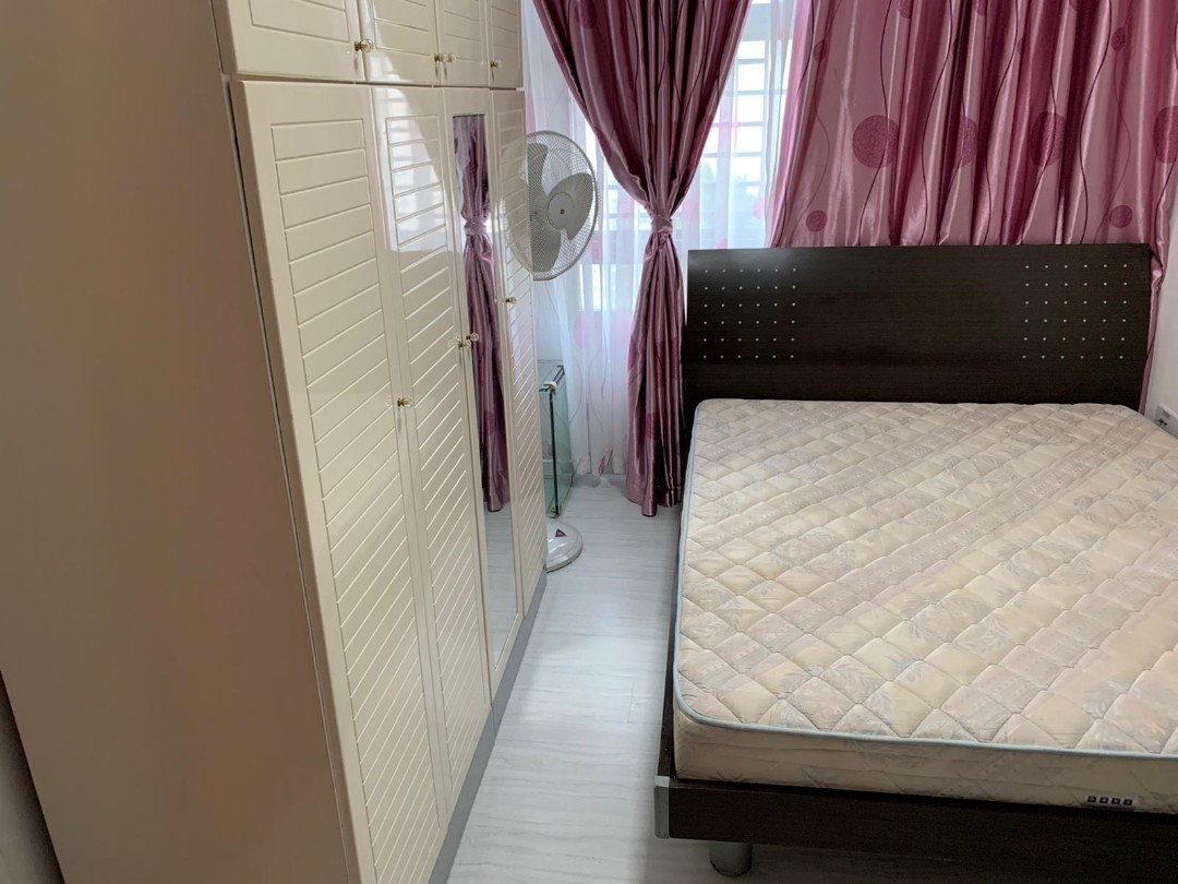 (Category: ) located in . Submitted by grace.jiang.547 (Listing ID 1012753596, Image 1). Description: .