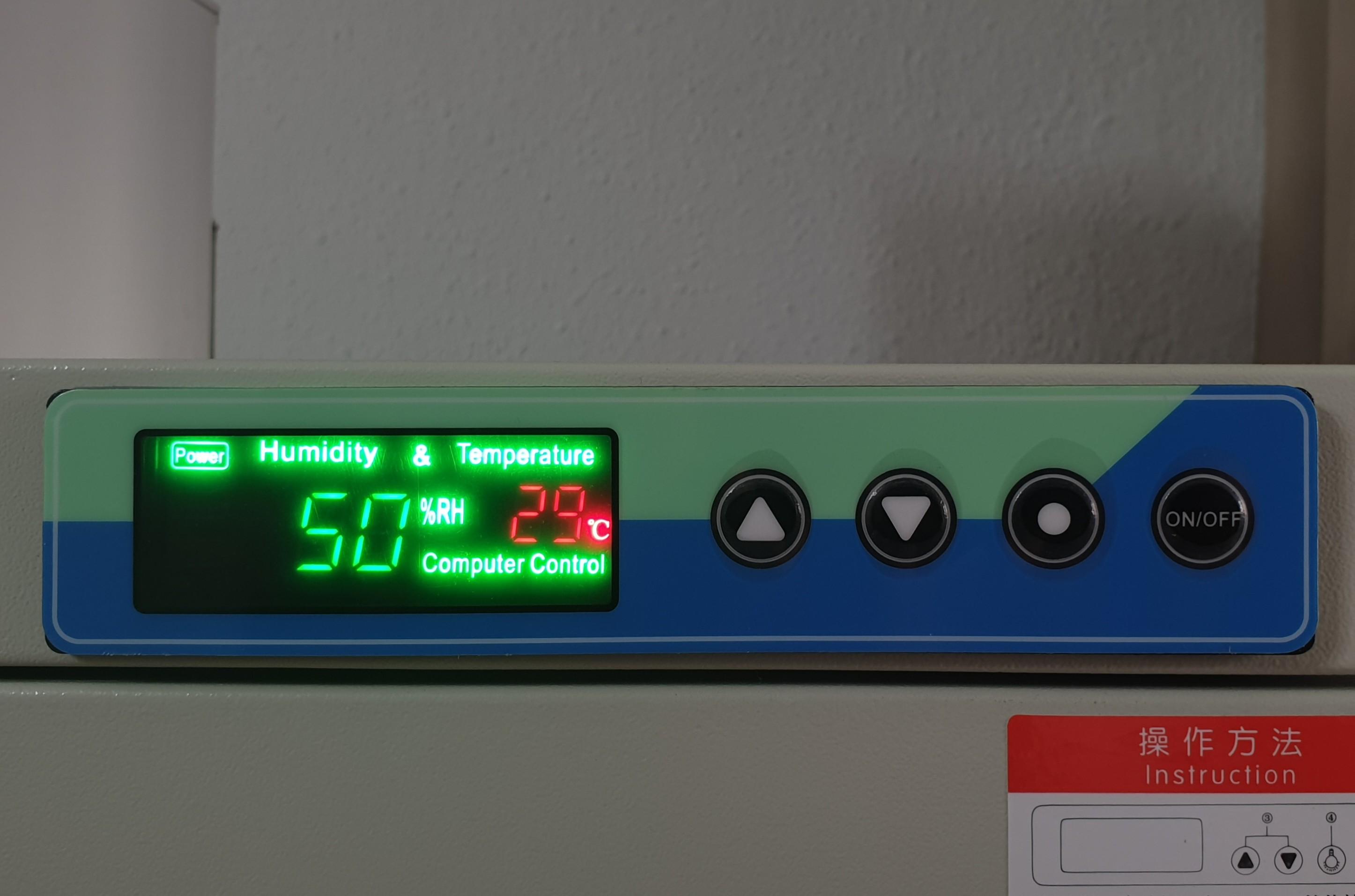 Dehumidifier Dry Storage for Guitar Telescope Camera Leather