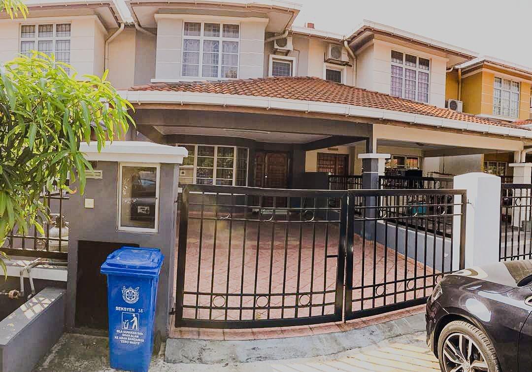 Double Storey Terrace House Taman Desa Latania Seksyen 36 Shah Alam Property For Sale On Carousell