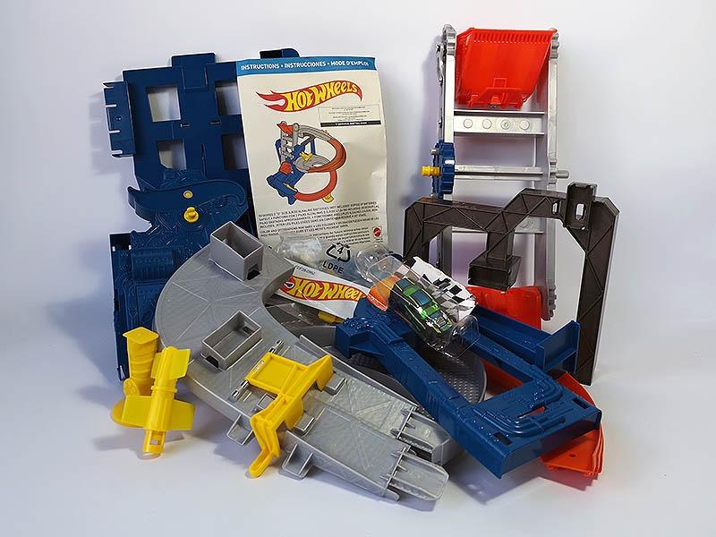hot wheels factory raceway playset
