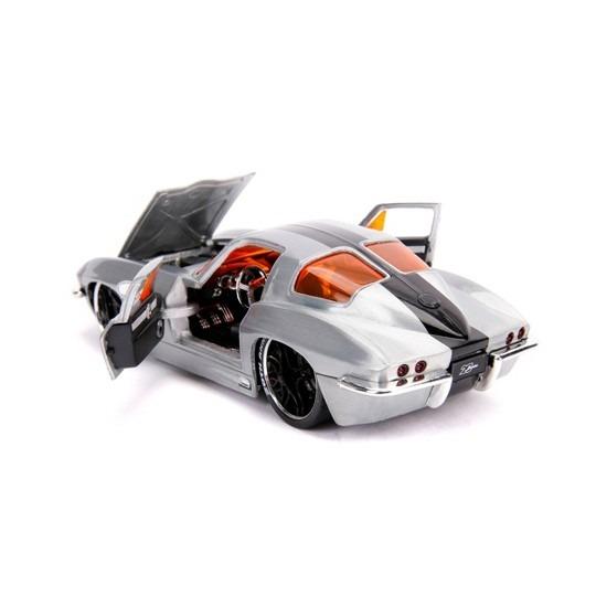 Jada Toys 20th Anniversary Lopro 1963 Chevy Corvette Stingray Die Cast Vehicle With Mosiac Die 