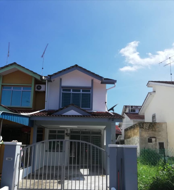 Kluang Jb Rumah Teras 2 Tingkat Dengan Tanah Tambahan Untuk Sewa