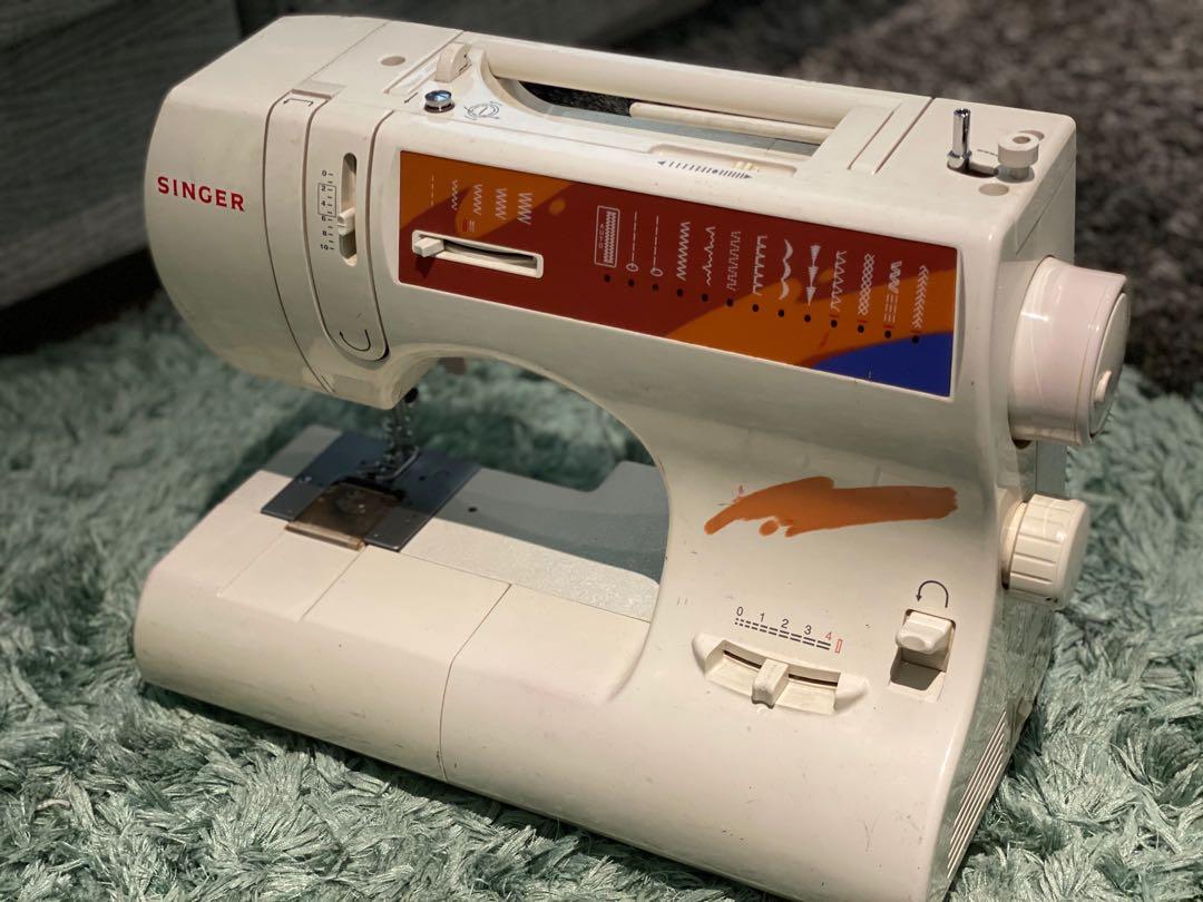 Portable Mesin Jahit Singer Sewing Machine Design Craft Craft Supplies Tools On Carousell