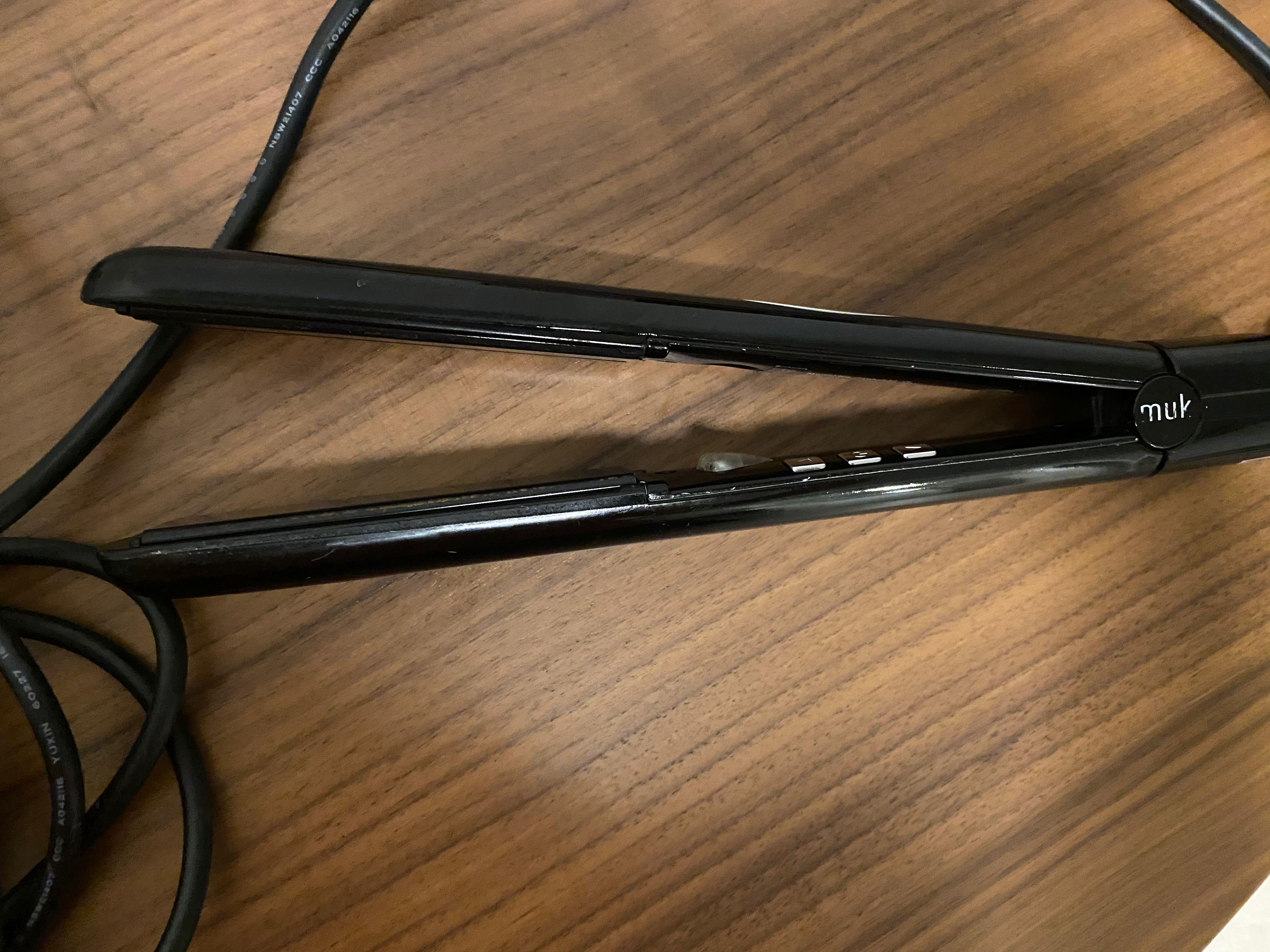 Muk Hair Straightener, Beauty & Personal Care, Hair on Carousell