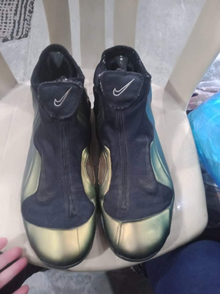 flightposite metallic gold