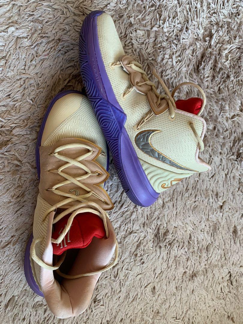 kyrie 5 size 9.5