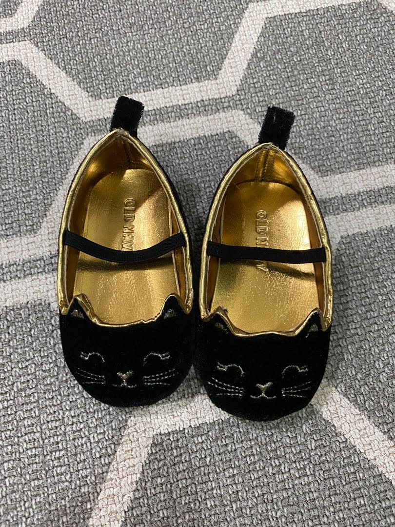 Old navy gold baby shoes clearance