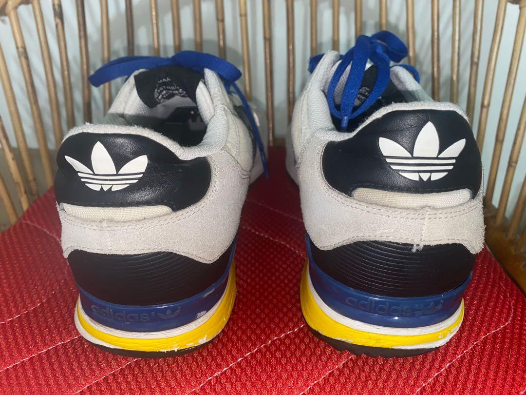 Adidas store rom blu