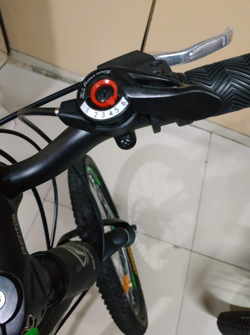 Phantom hybrid mountain bike, Sports 