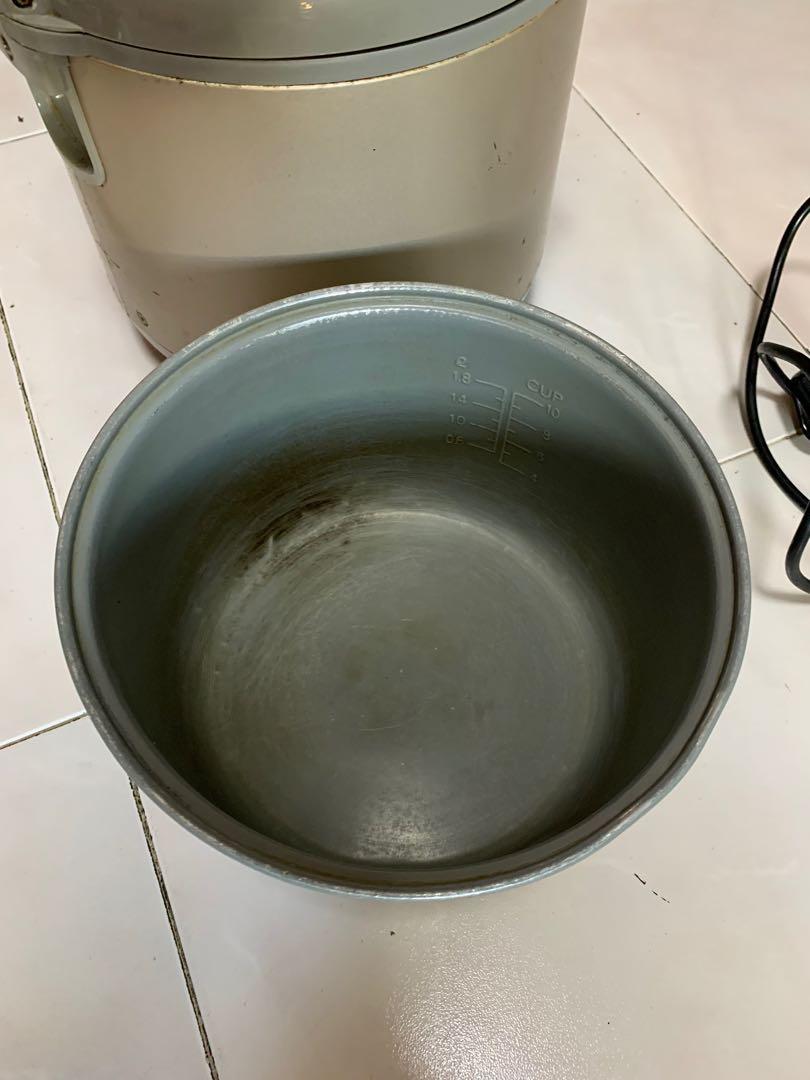 Rice Cooker, TV & Home Appliances, Kitchen Appliances, Cookers on Carousell