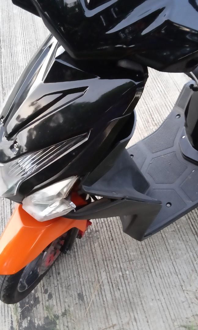 Rusi motor scooter 2025