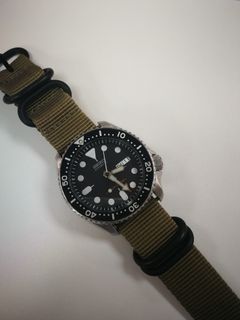 （分類：）位於 。 由 hkgun85 提交（商品編號 1012757507，圖片 1）。簡介： 。