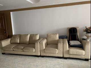 (Category: ) located in . Submitted by aaeeshy (Listing ID 1012738445, Image 1). Description: .