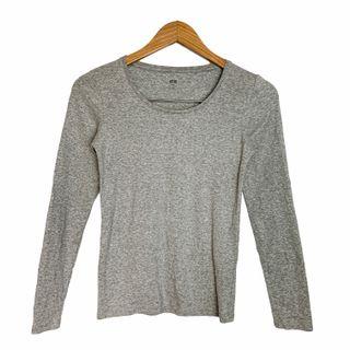 UNIQLO Gray Fitted Long Sleeves