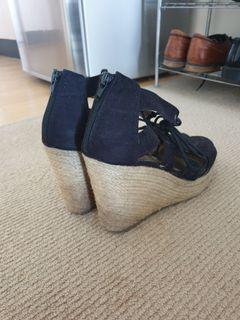 Wedges Size 10
