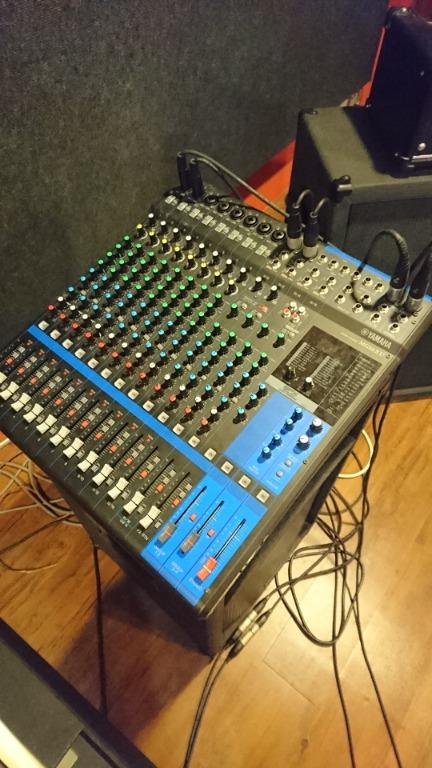 Yamaha Mg16xu Mixer And Speakers Music Media Music Instruments On Carousell
