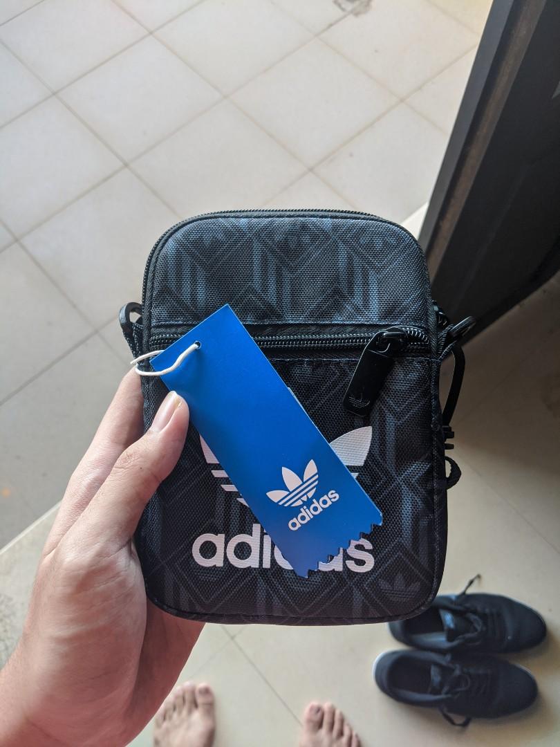 Adidas Originals Sling bag