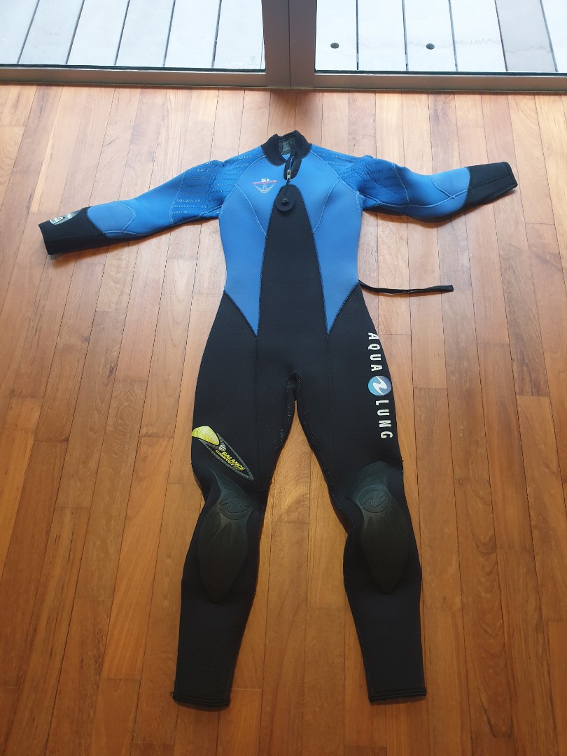 Aqualung 5mm Wetsuit Ladies Sports Sports Apparel On Carousell