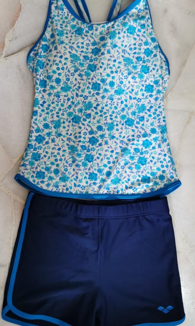 aqua swim shop