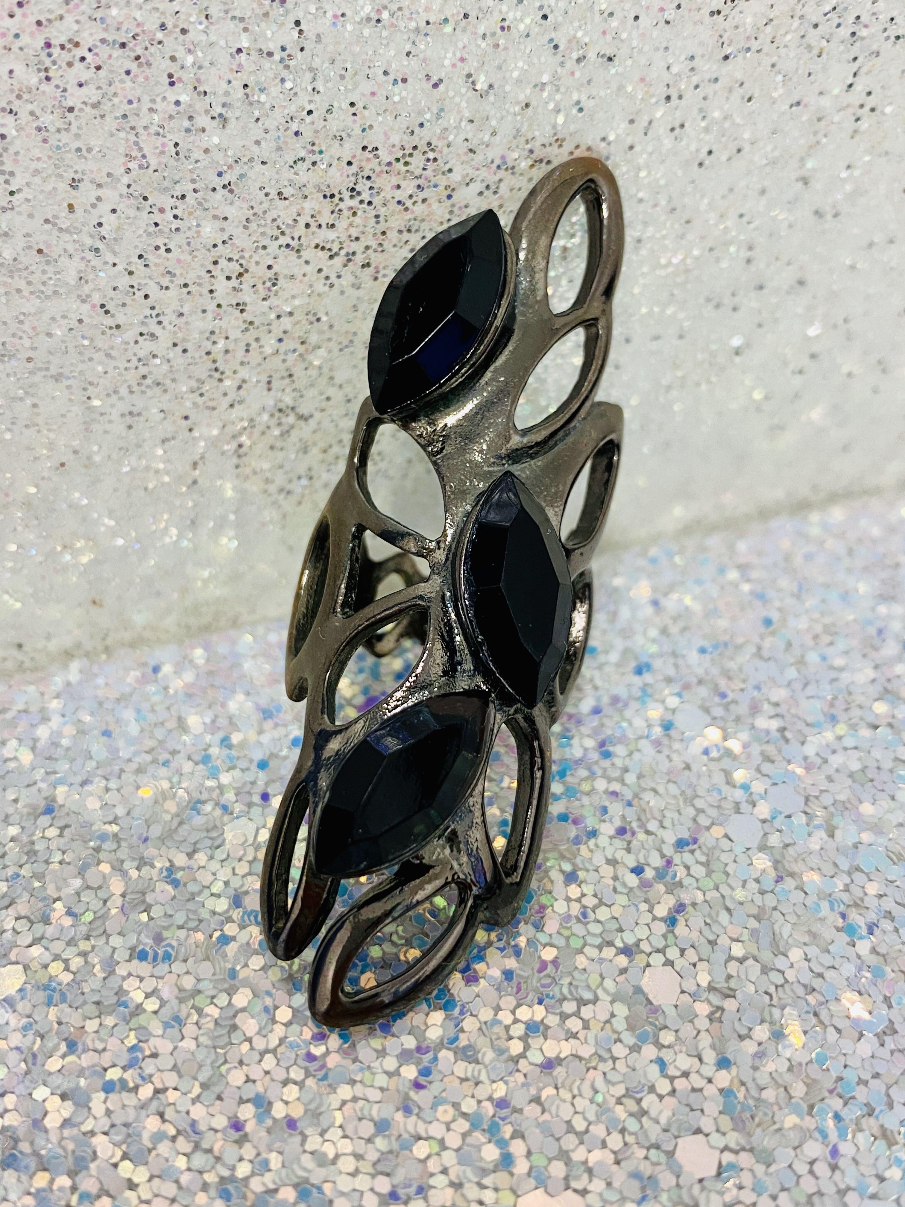 Chunky black clearance ring