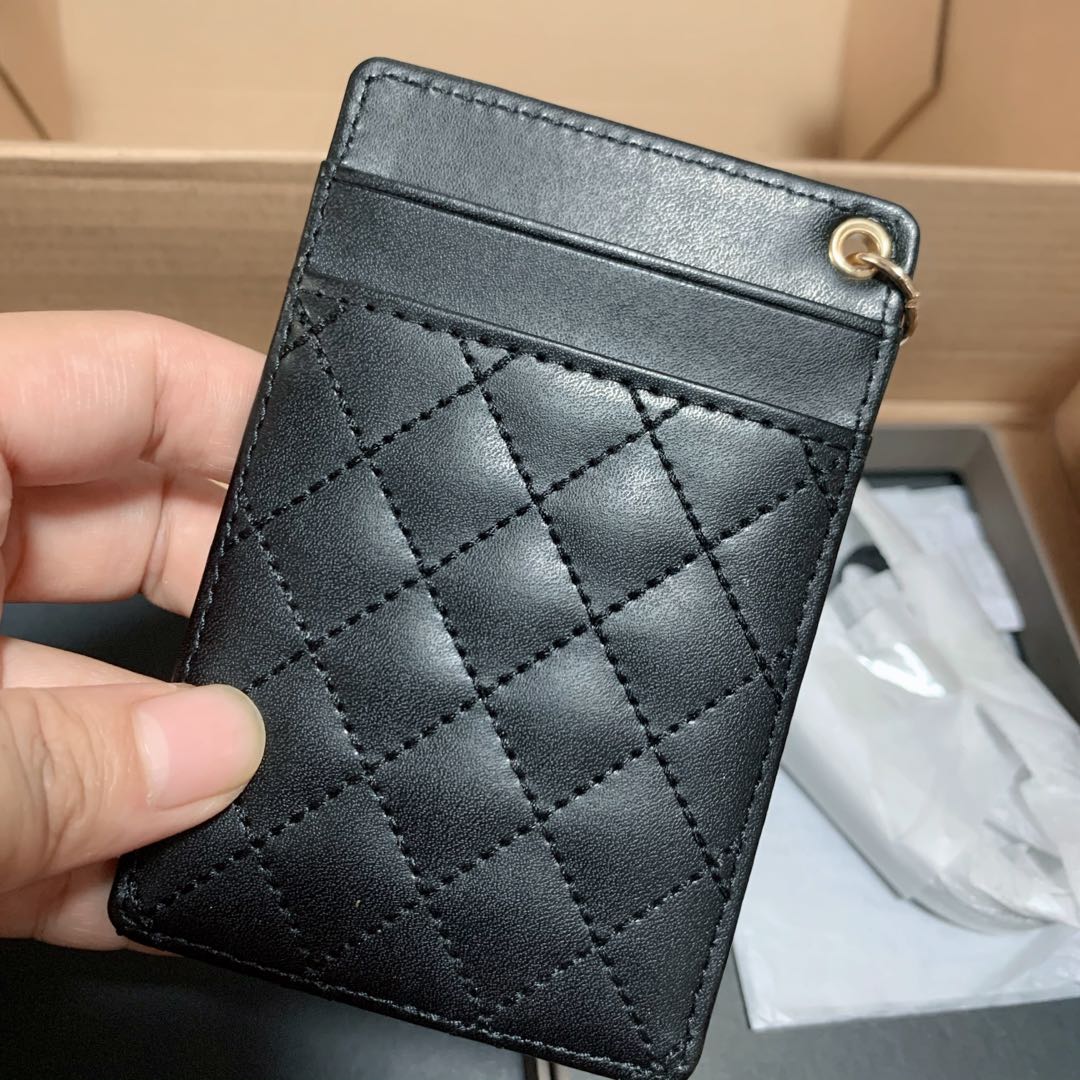 charles and keith key pouch
