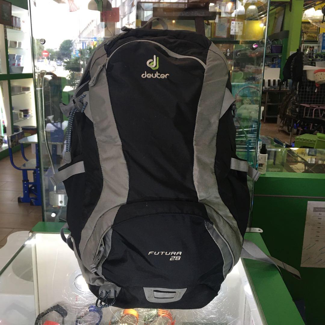 deuter futura 32 carry on