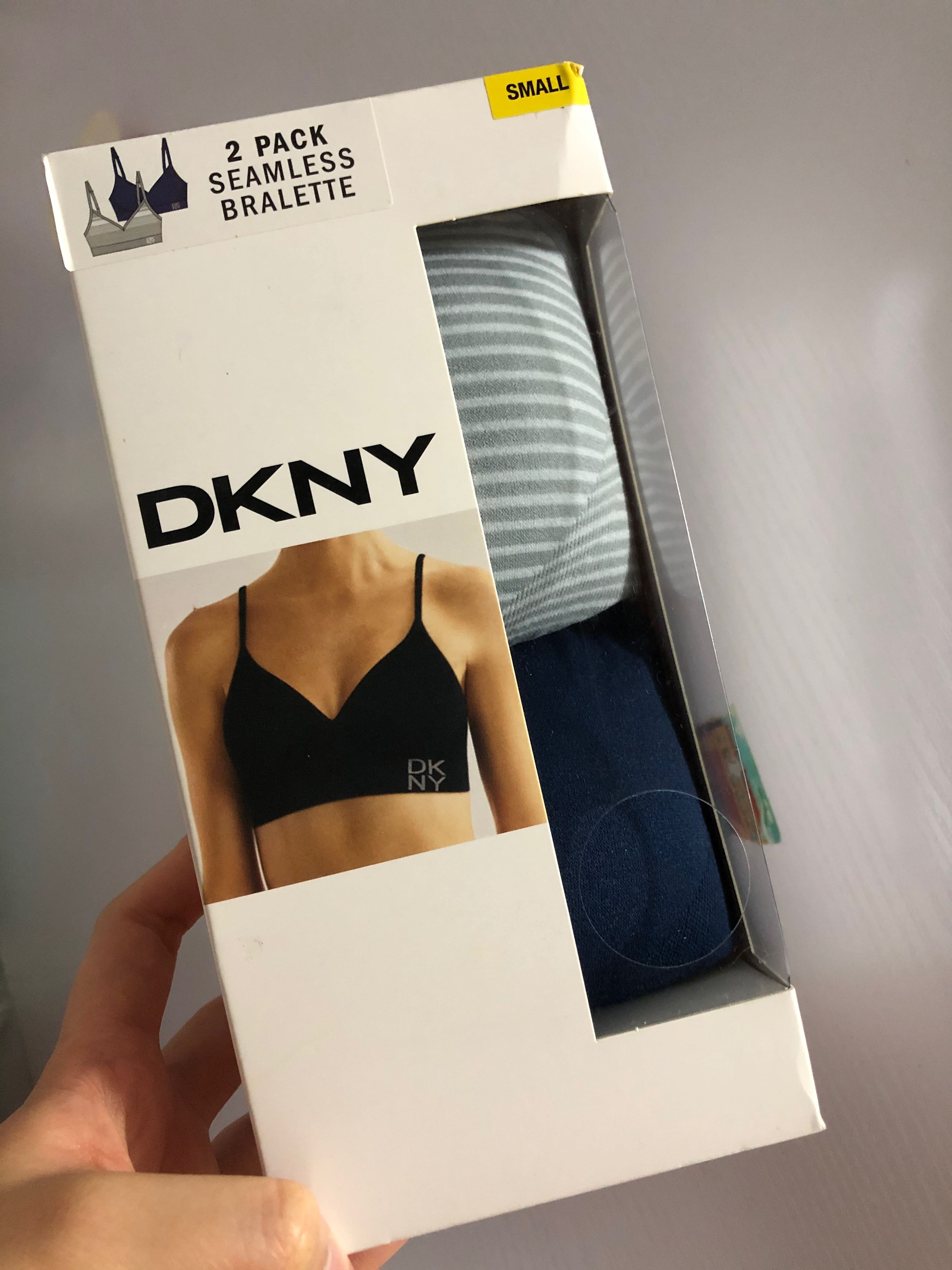 DKNY Seamless Bralette 2 pack Bras 無縫彈性胸圍, 女裝, 孕婦衣服- Carousell