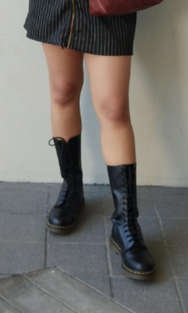 knee high dr martens
