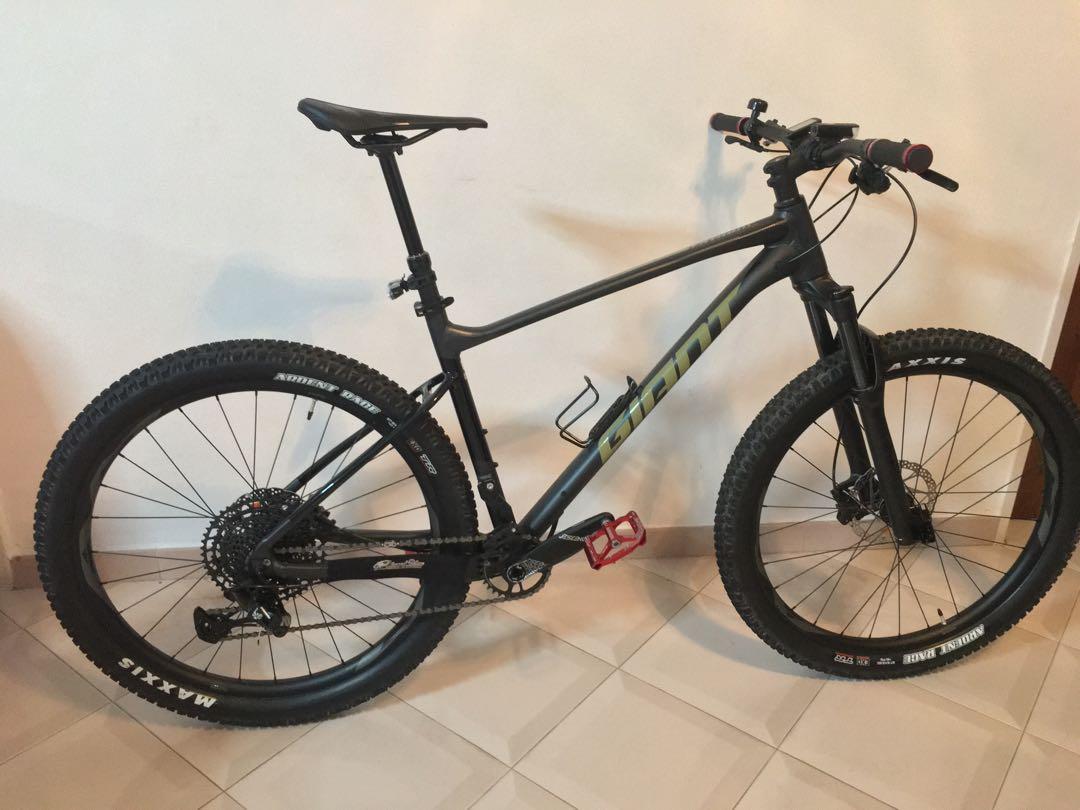 Fathom 1 2020 top